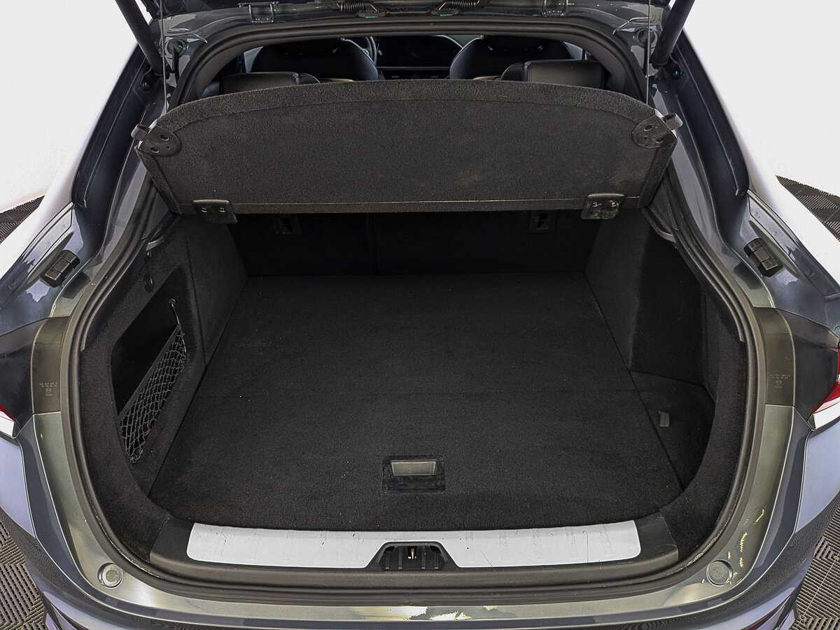 Geely Tugella с пробегом — 2023 год. Фото: #9