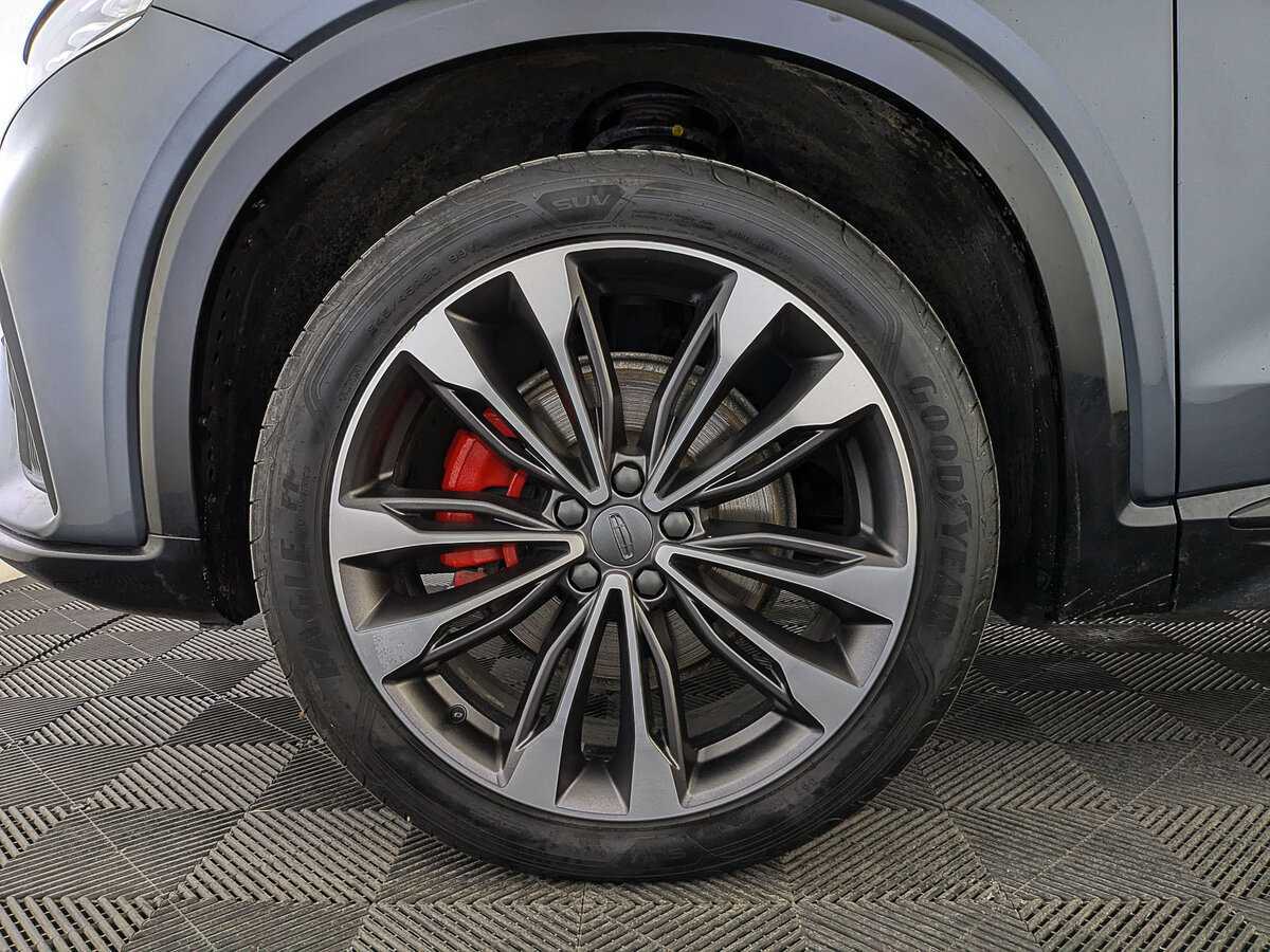 Geely Tugella с пробегом — 2023 год. Фото: #11