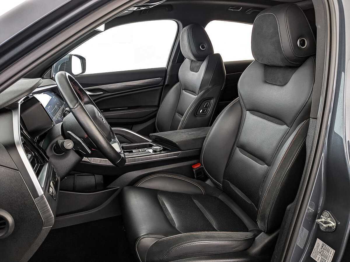 Geely Tugella с пробегом — 2023 год. Фото: #18