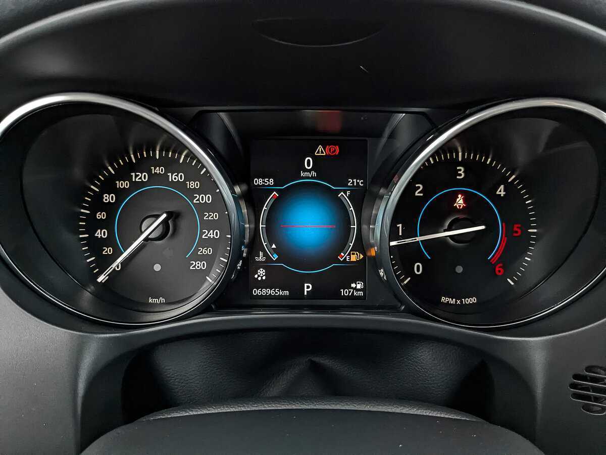 Jaguar F-Pace с пробегом — 2017 год. Фото: #12