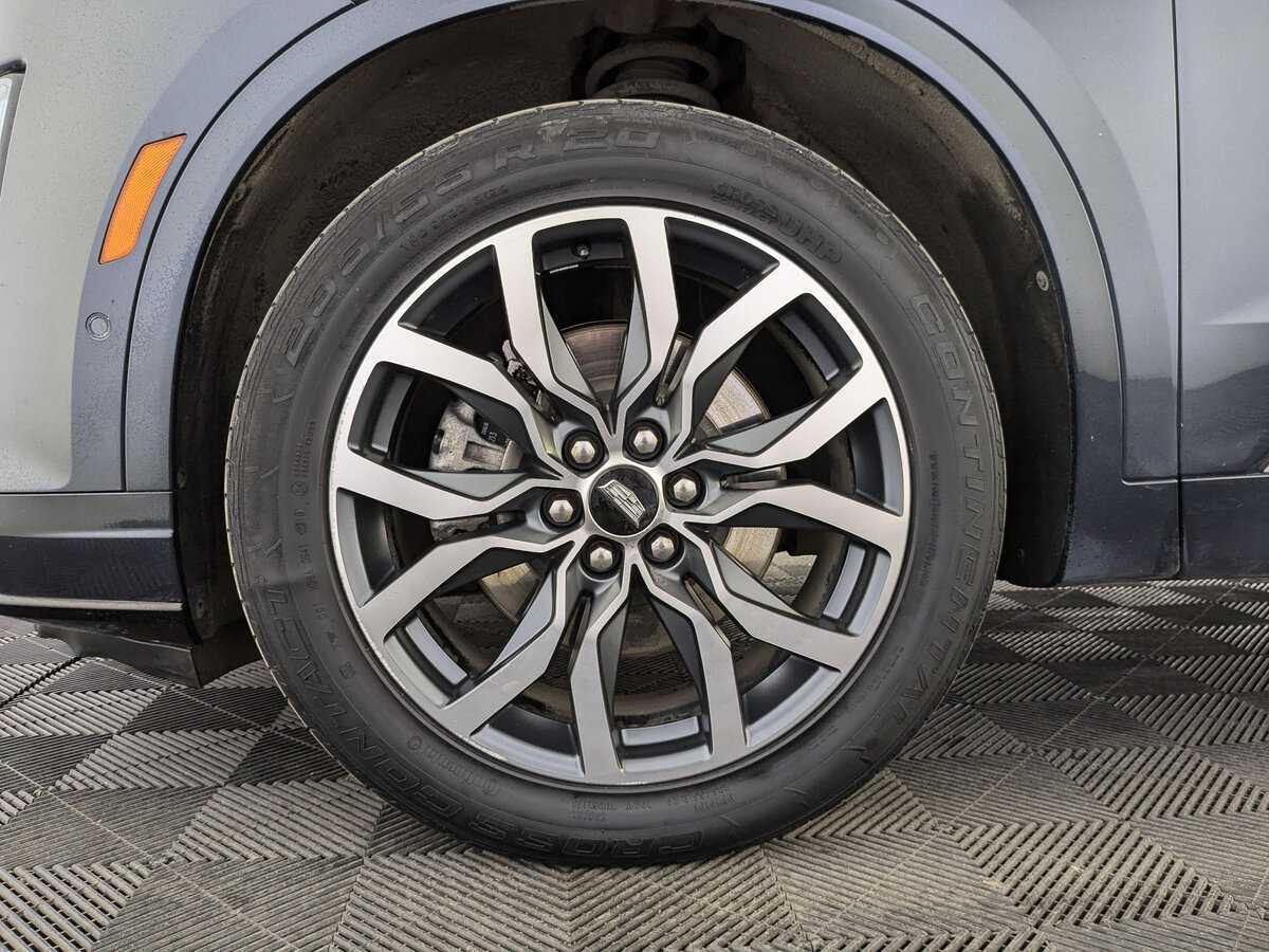 Cadillac XT6 с пробегом — 2020 год. Фото: #11