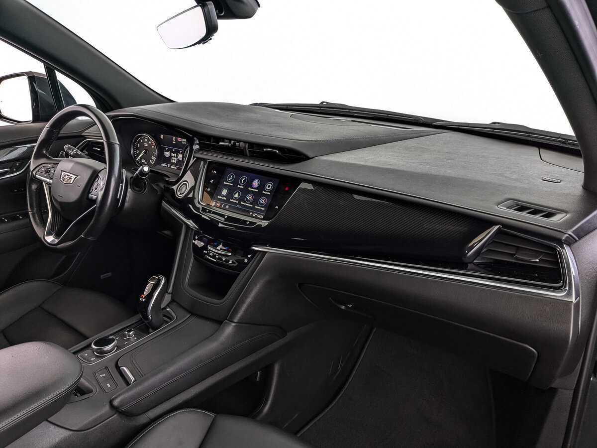 Cadillac XT6 с пробегом — 2020 год. Фото: #12