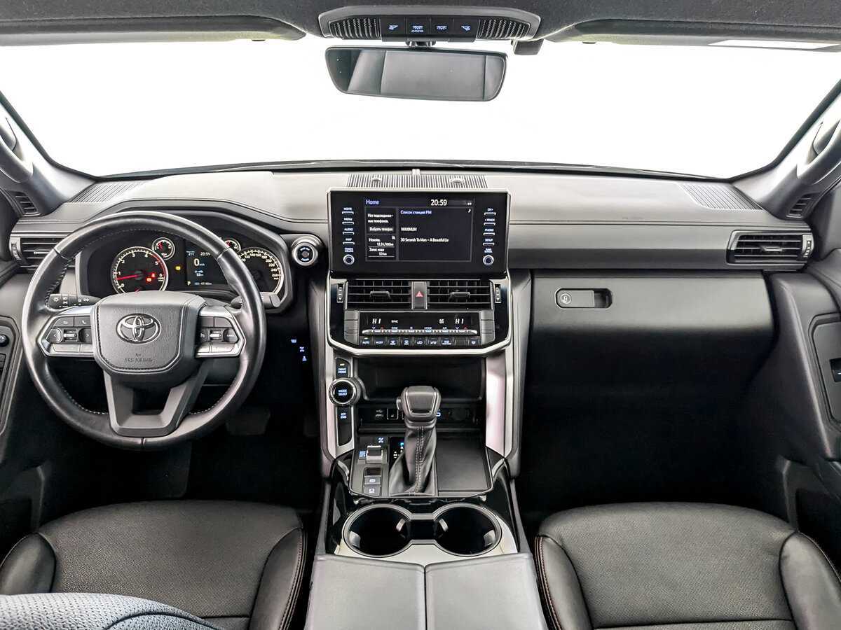 Toyota Land Cruiser с пробегом — 2022 год. Фото: #13