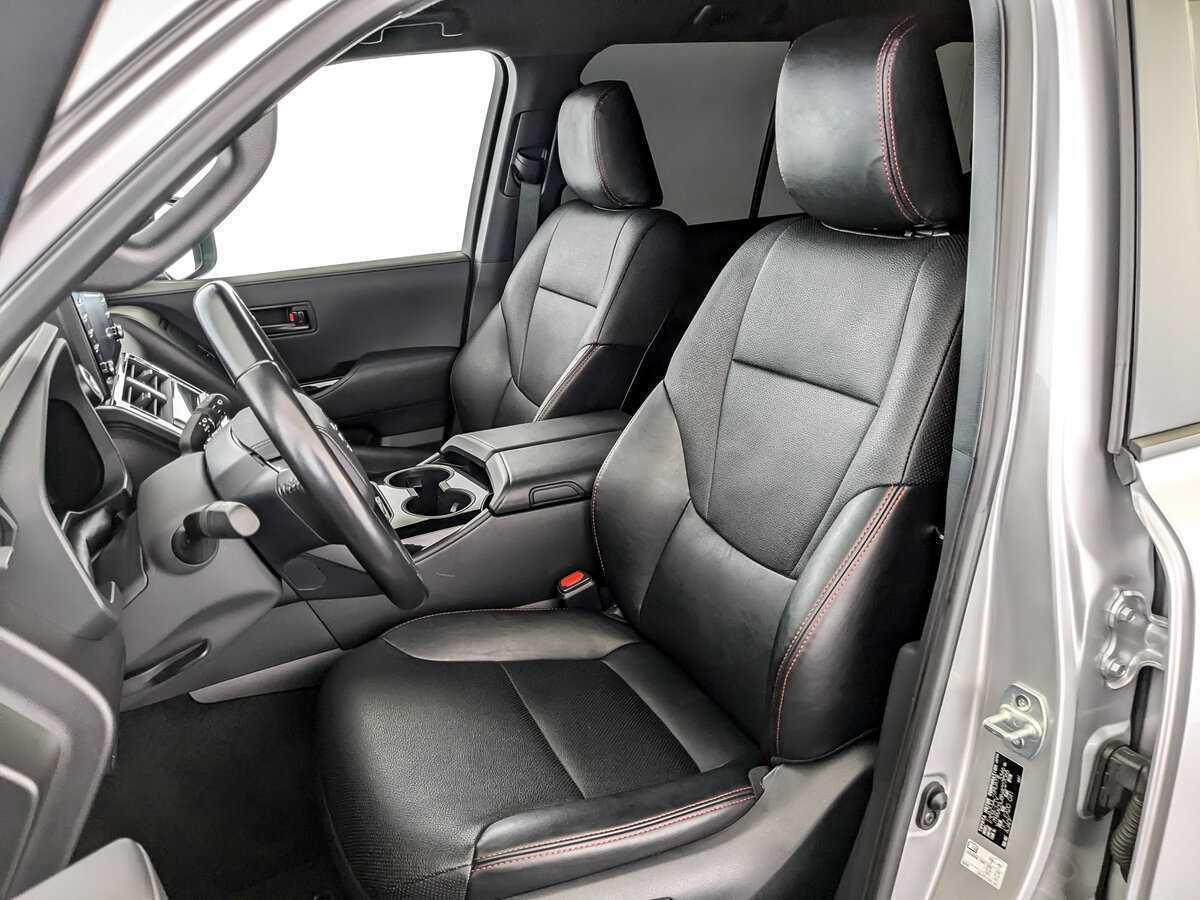 Toyota Land Cruiser с пробегом — 2022 год. Фото: #19