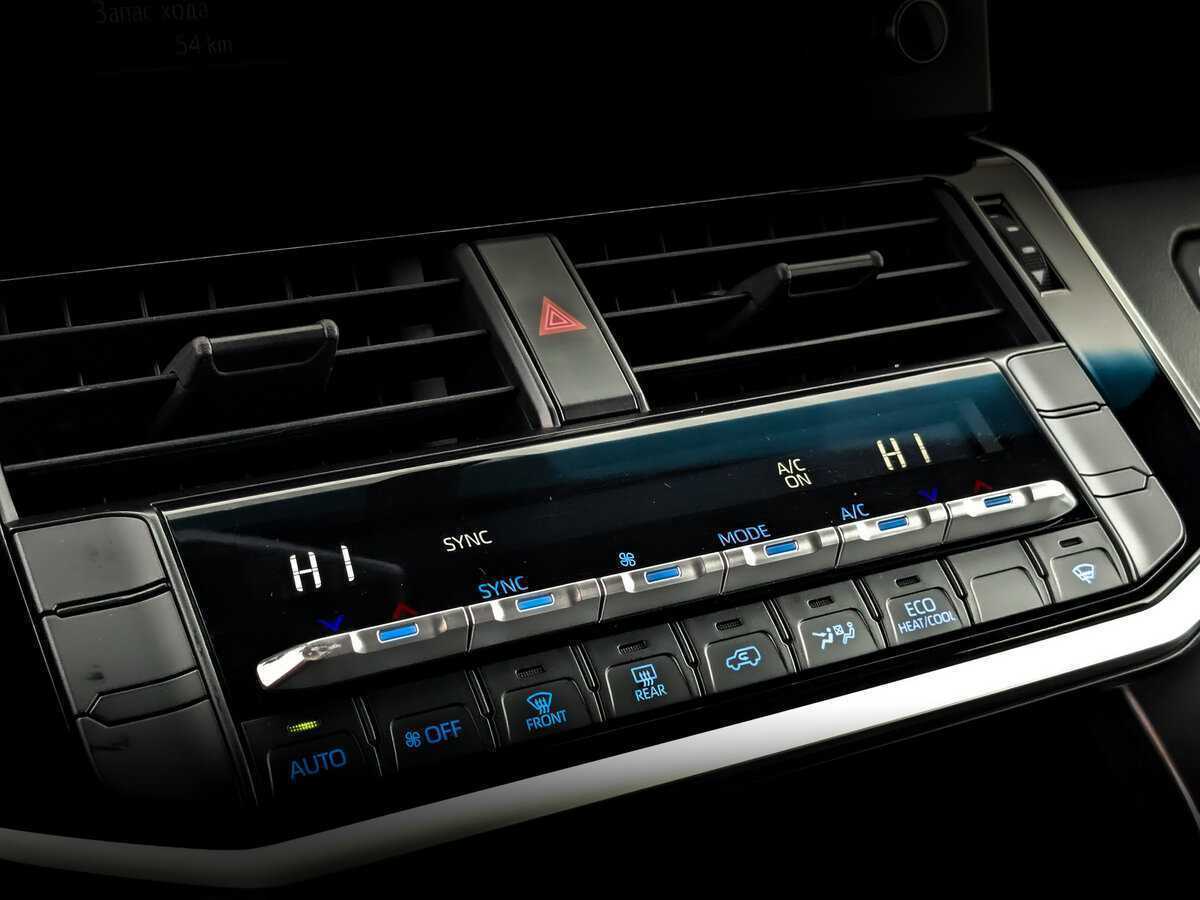 Toyota Land Cruiser с пробегом — 2022 год. Фото: #25