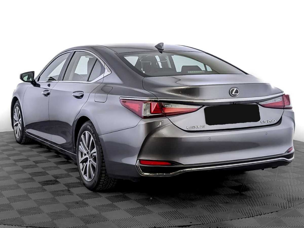 Lexus ES с пробегом — 2019 год. Фото: #6