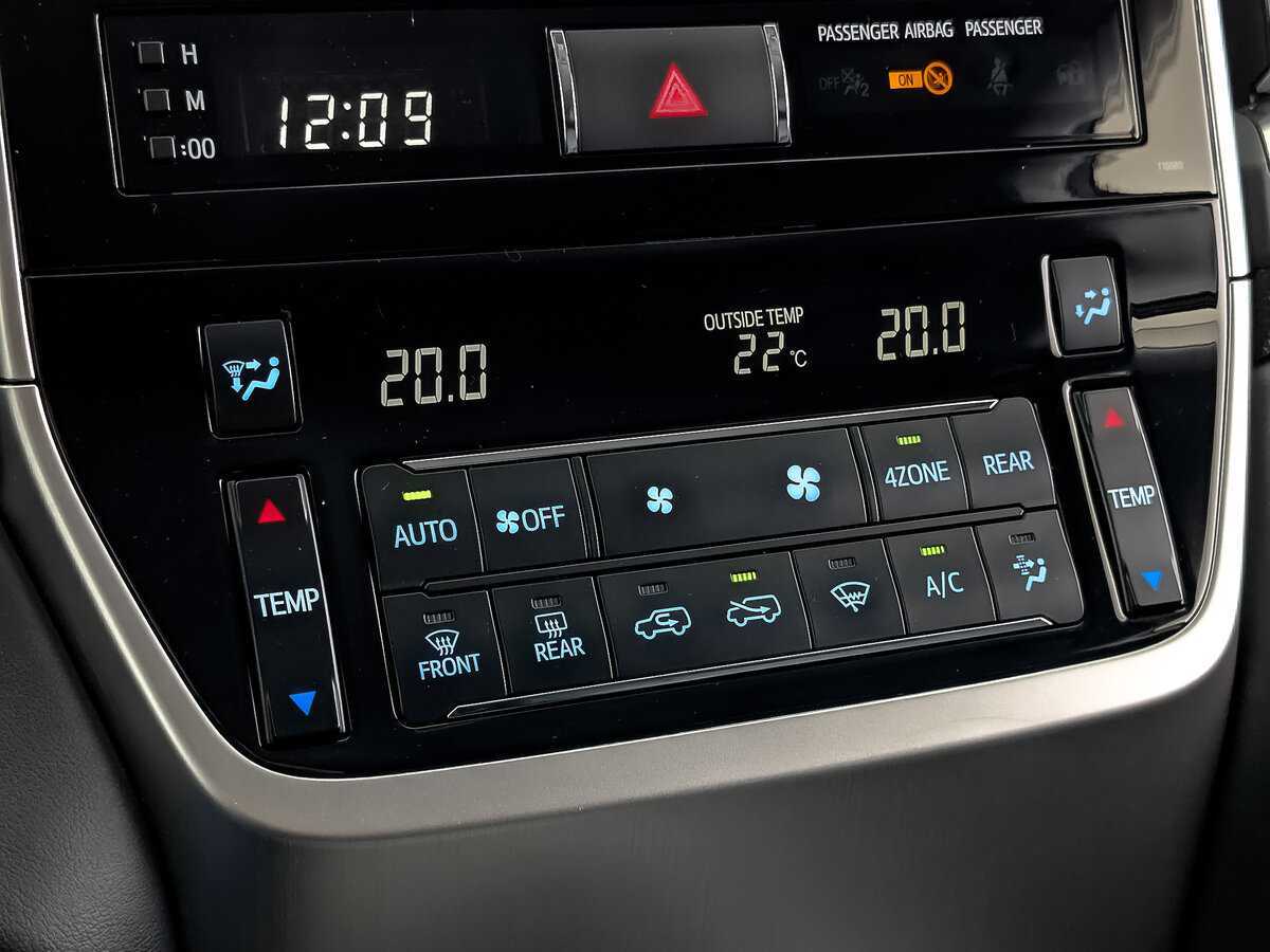 Toyota Land Cruiser с пробегом — 2020 год. Фото: #18