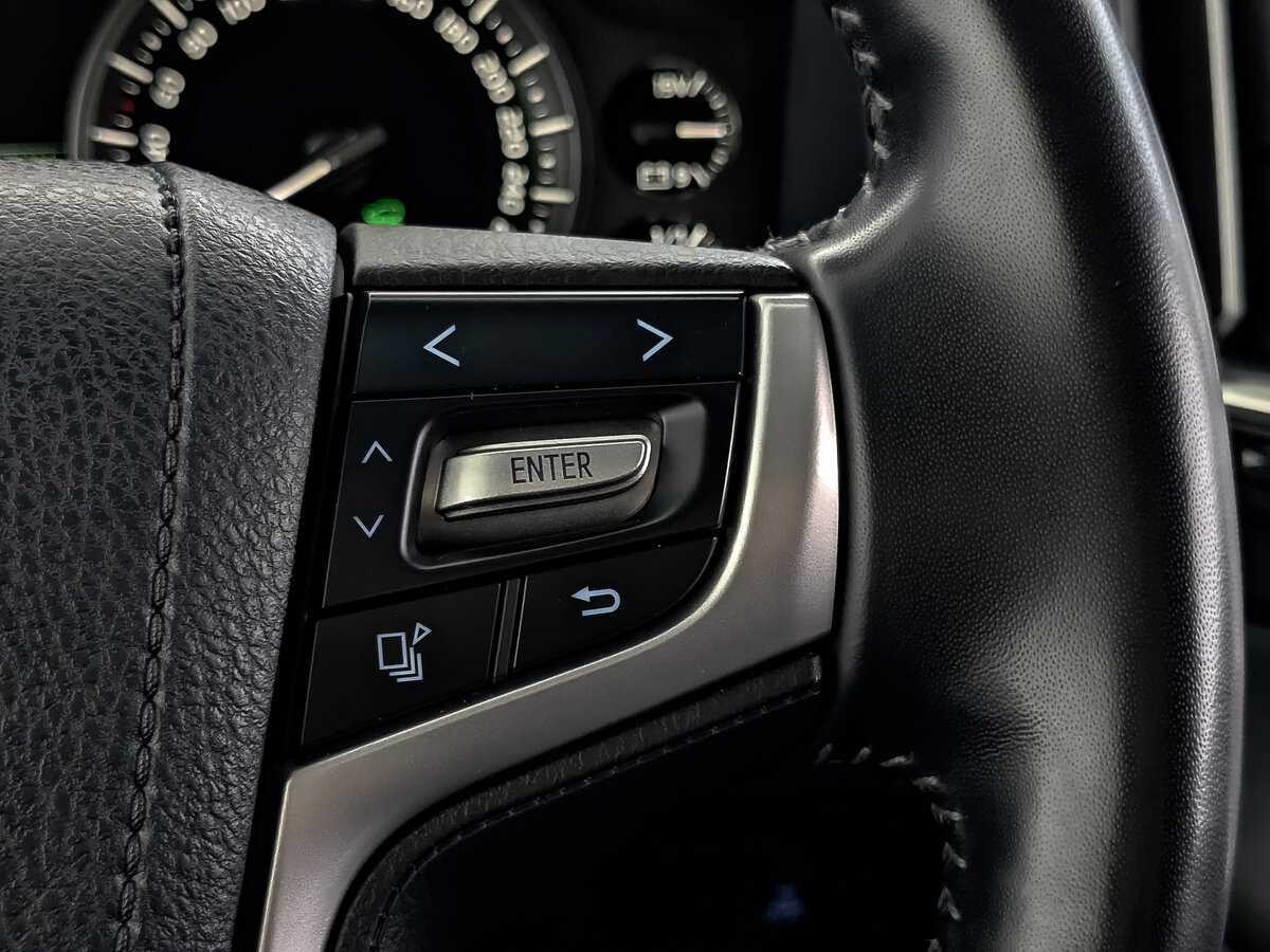 Toyota Land Cruiser с пробегом — 2020 год. Фото: #25