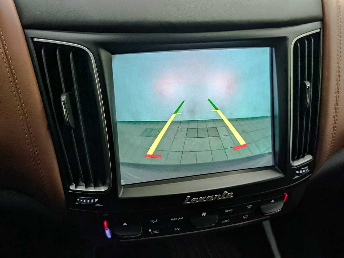 Maserati Levante с пробегом — 2017 год. Фото: #24