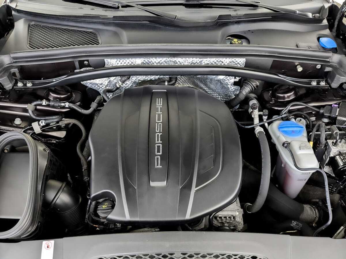 Porsche Macan с пробегом — 2018 год. Фото: #8