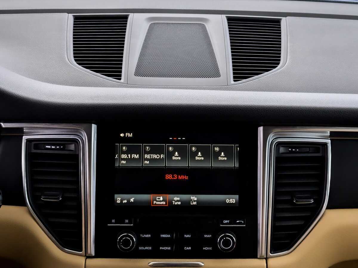 Porsche Macan с пробегом — 2018 год. Фото: #14