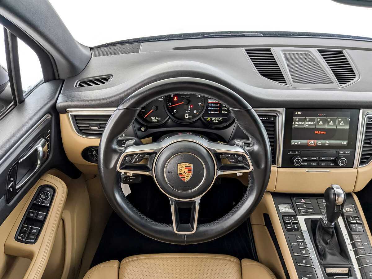 Porsche Macan с пробегом — 2018 год. Фото: #21