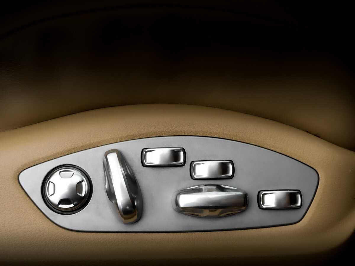 Porsche Macan с пробегом — 2018 год. Фото: #24