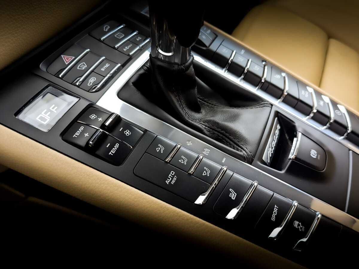 Porsche Macan с пробегом — 2018 год. Фото: #28