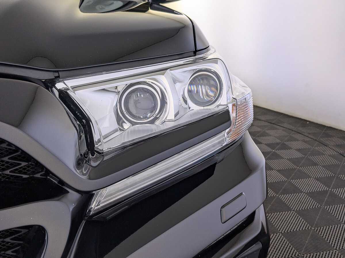 Toyota Land Cruiser с пробегом — 2018 год. Фото: #10