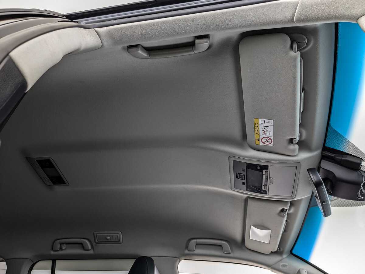 Toyota Land Cruiser с пробегом — 2018 год. Фото: #22