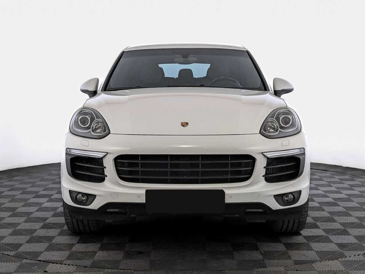 Porsche Cayenne с пробегом — 2016 год. Фото: #1