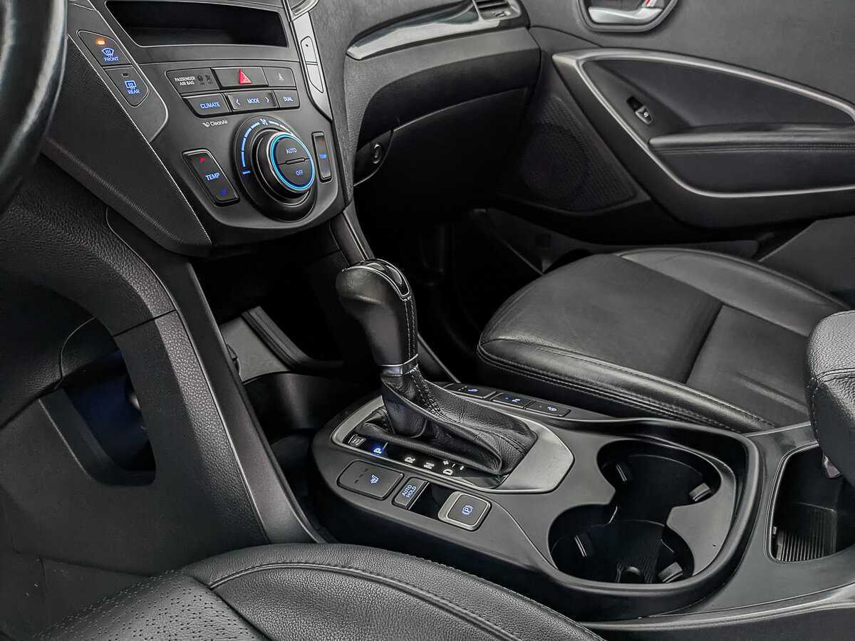 Hyundai Santa Fe с пробегом — 2013 год. Фото: #25