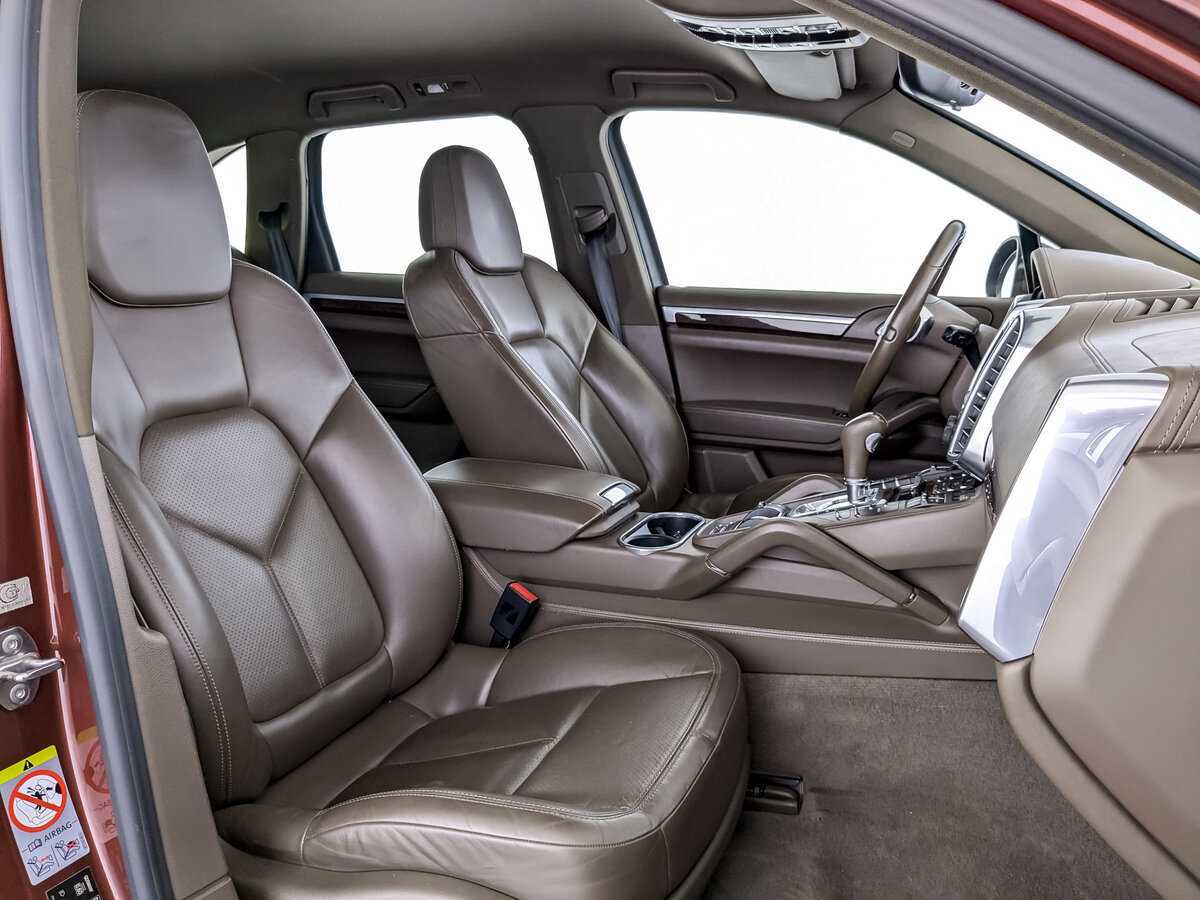Porsche Cayenne с пробегом — 2013 год. Фото: #21