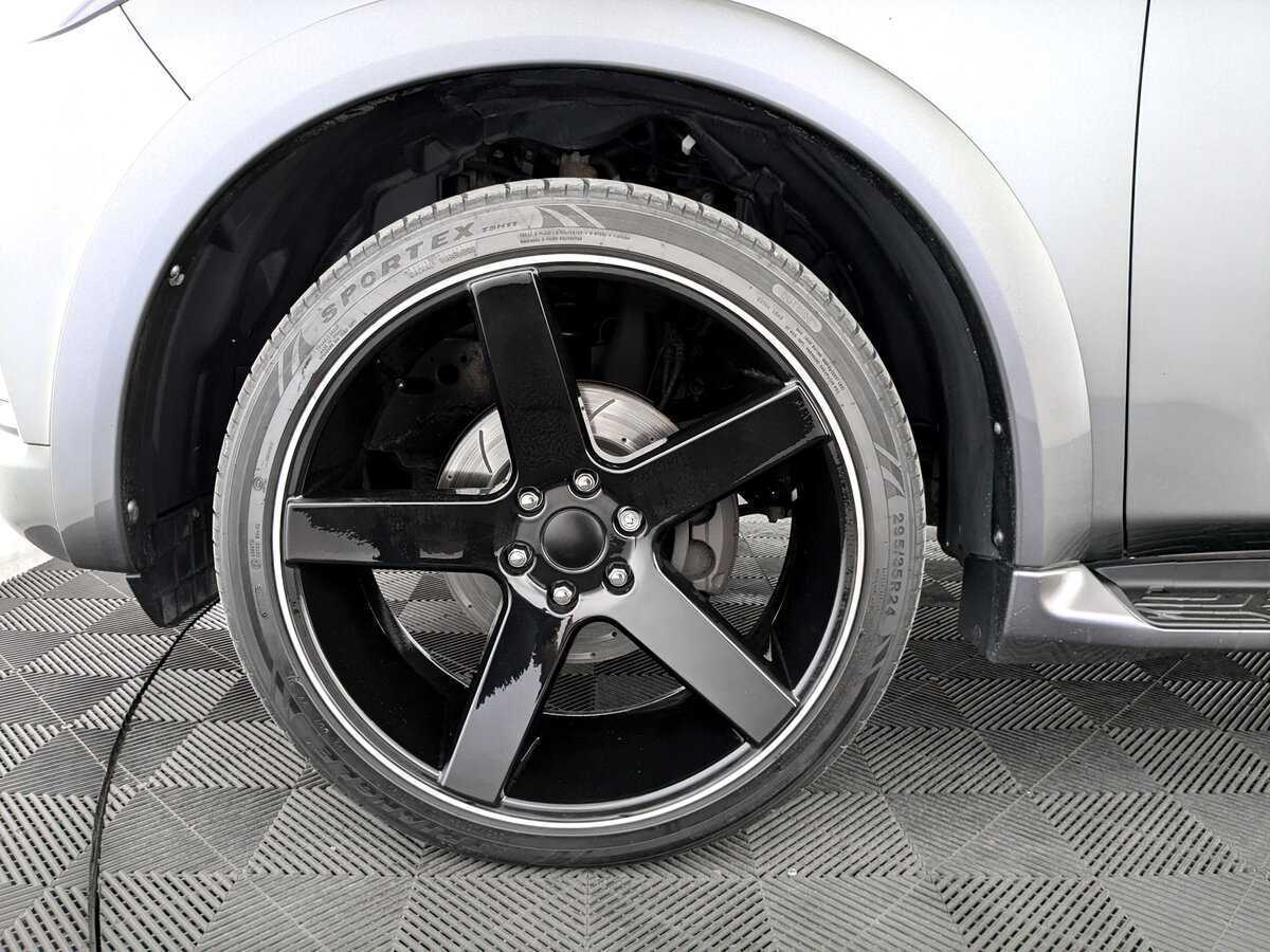 Infiniti QX80 с пробегом — 2018 год. Фото: #17