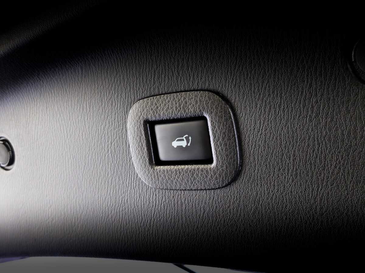 Infiniti QX80 с пробегом — 2018 год. Фото: #25