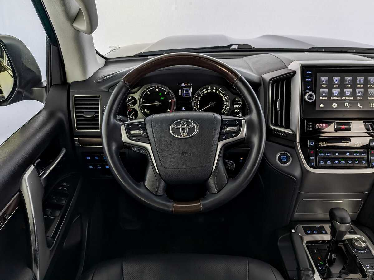 Toyota Land Cruiser с пробегом — 2019 год. Фото: #21