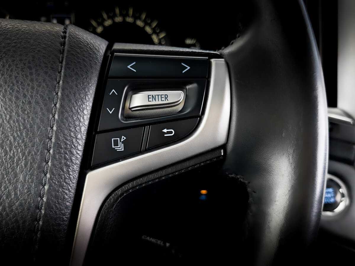 Toyota Land Cruiser с пробегом — 2019 год. Фото: #29