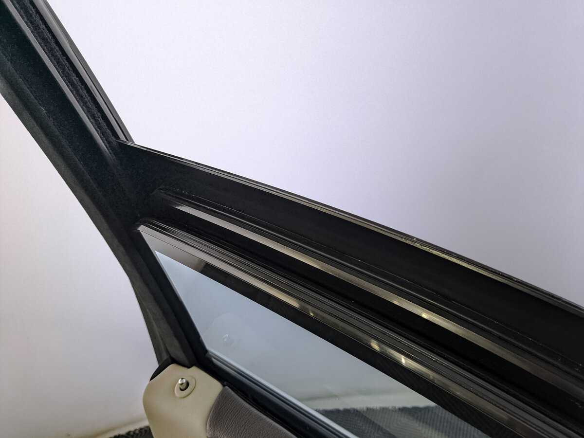 Cadillac Escalade с пробегом — 2016 год. Фото: #23