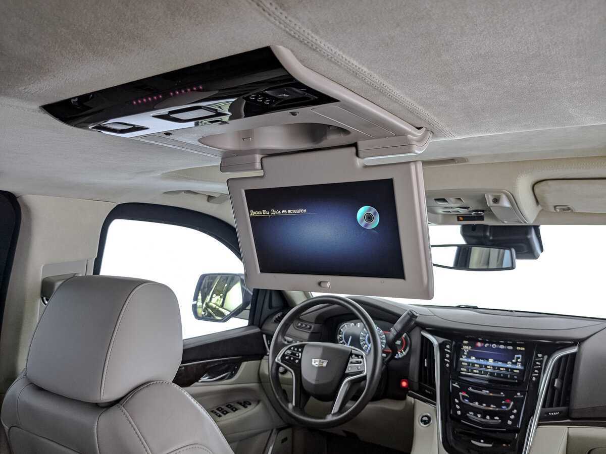 Cadillac Escalade с пробегом — 2016 год. Фото: #29