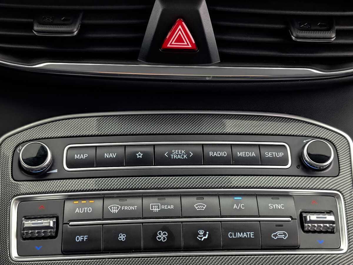 Hyundai Santa Fe с пробегом — 2021 год. Фото: #20