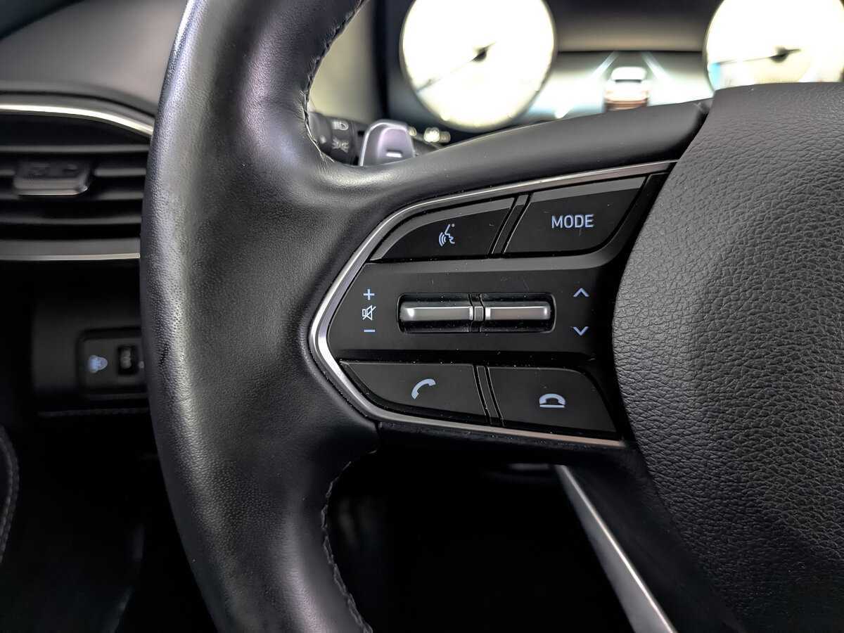 Hyundai Santa Fe с пробегом — 2021 год. Фото: #27