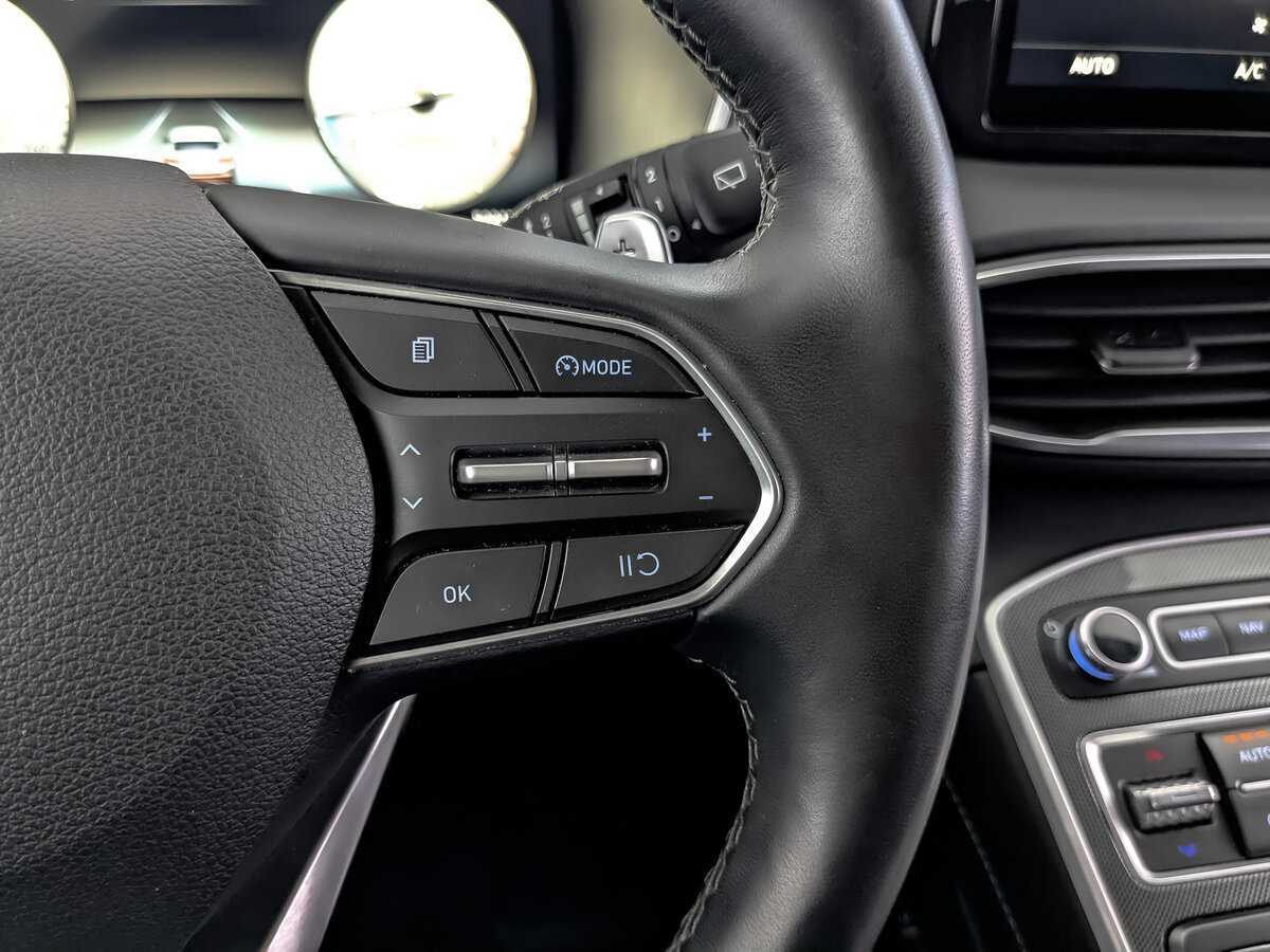 Hyundai Santa Fe с пробегом — 2021 год. Фото: #28