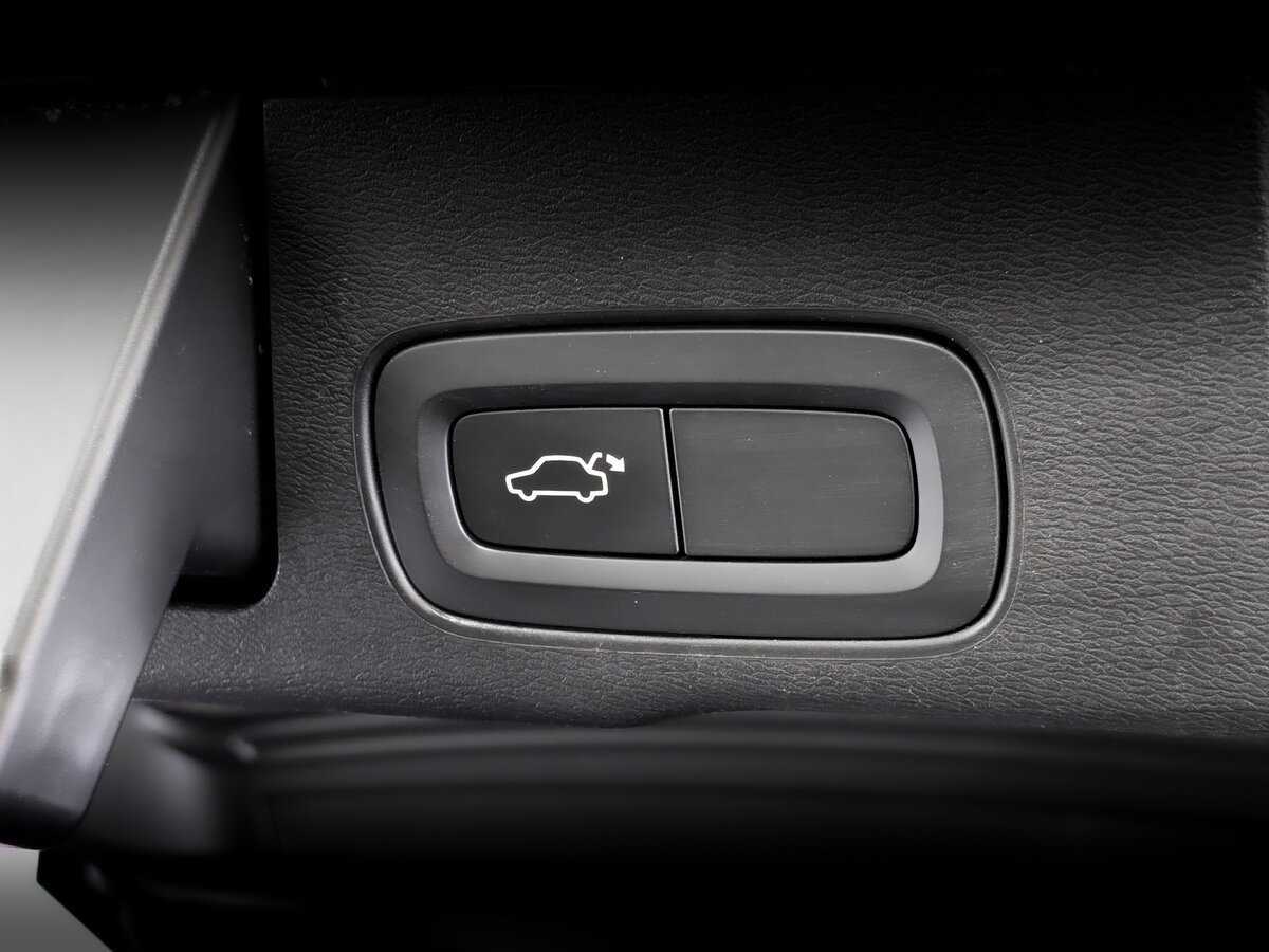 Volvo XC60 с пробегом — 2019 год. Фото: #25