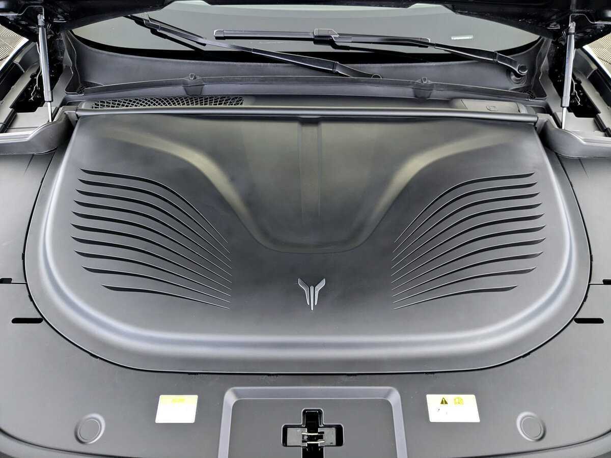 Voyah Free с пробегом — 2024 год. Фото: #8