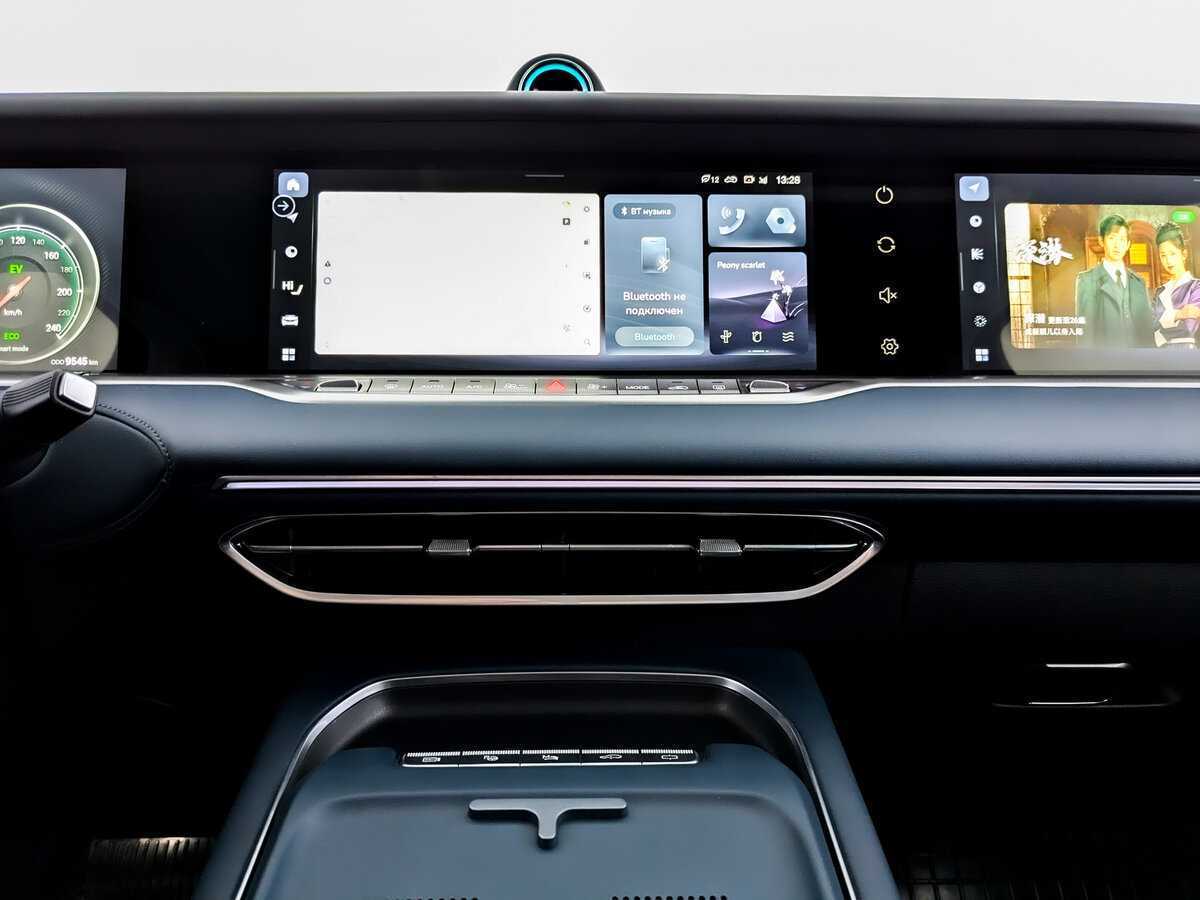 Voyah Free с пробегом — 2024 год. Фото: #14