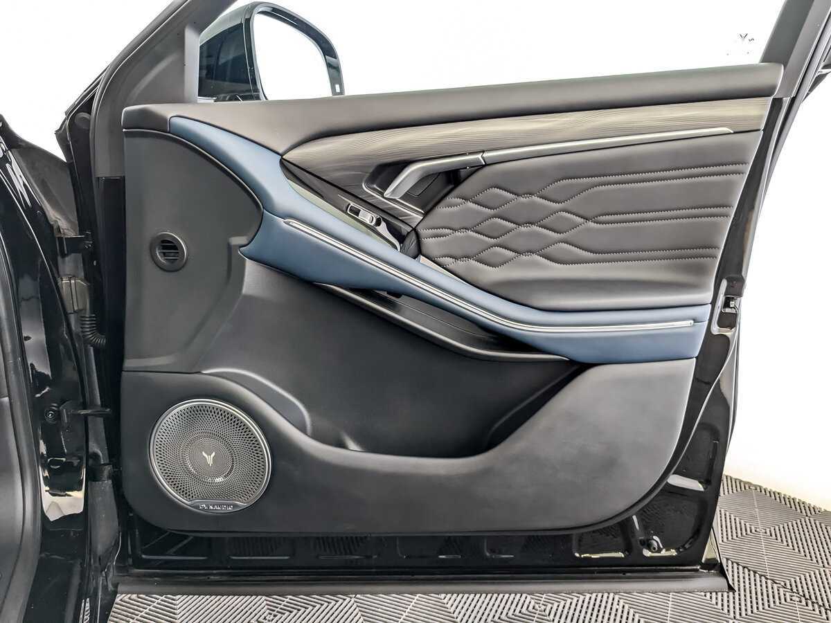 Voyah Free с пробегом — 2024 год. Фото: #25