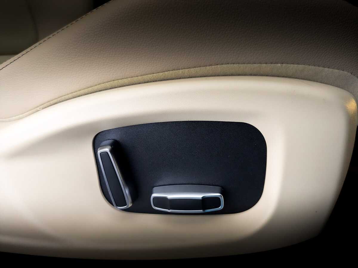 Jaguar F-Pace с пробегом — 2020 год. Фото: #24