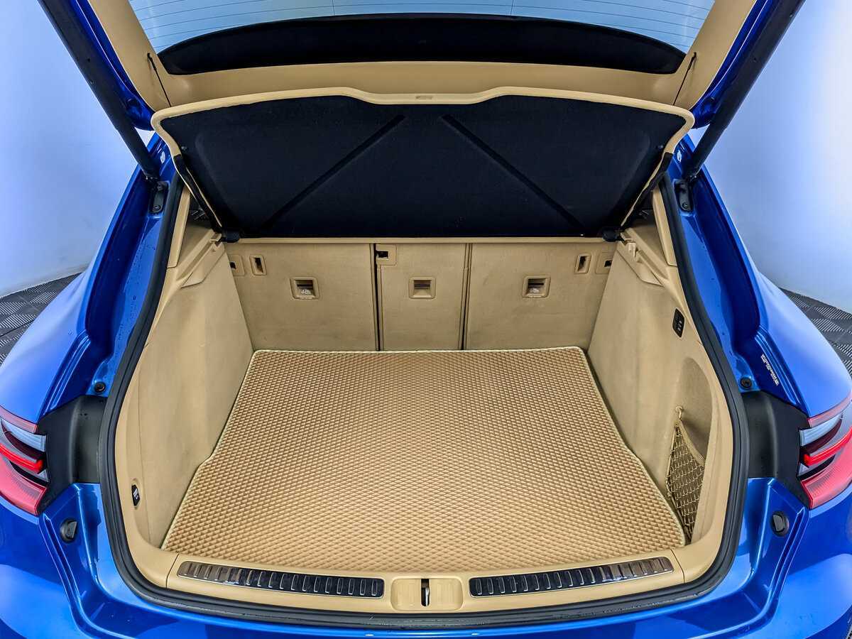 Porsche Macan с пробегом — 2015 год. Фото: #9