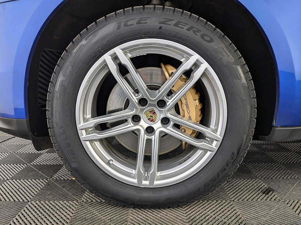 Porsche Macan с пробегом — 2015 год. Фото: #16