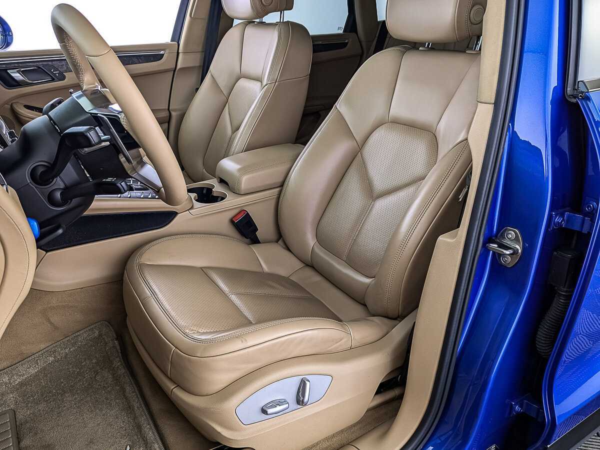 Porsche Macan с пробегом — 2015 год. Фото: #18