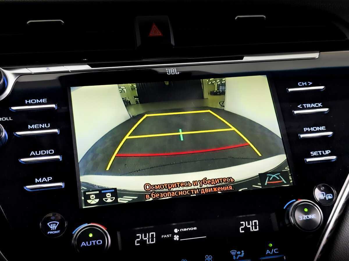 Toyota Camry с пробегом — 2019 год. Фото: #26