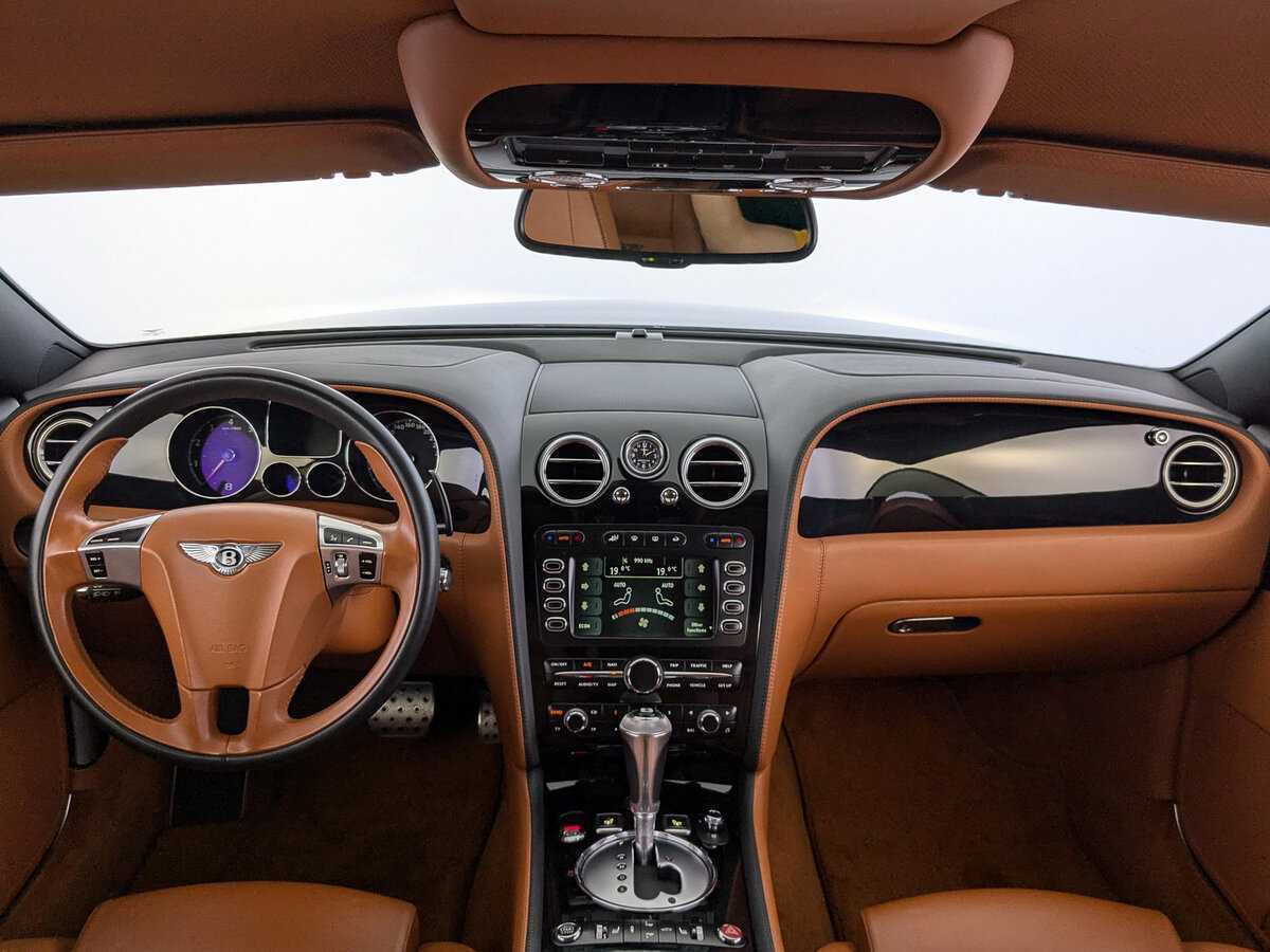 Bentley Continental GT с пробегом — 2008 год. Фото: #13