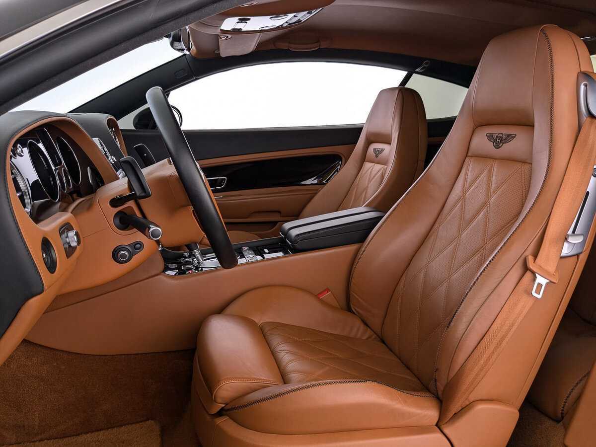 Bentley Continental GT с пробегом — 2008 год. Фото: #19