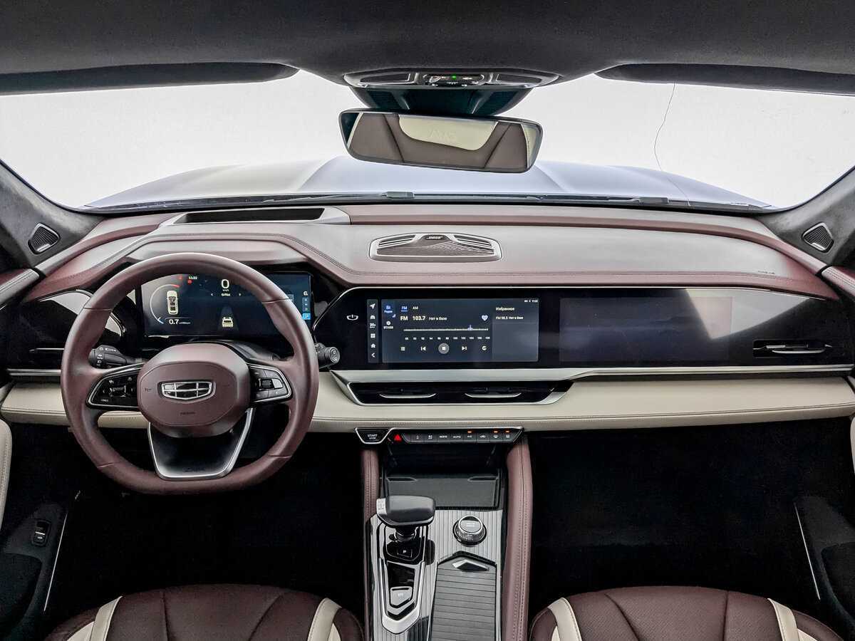 Geely Monjaro с пробегом — 2023 год. Фото: #13