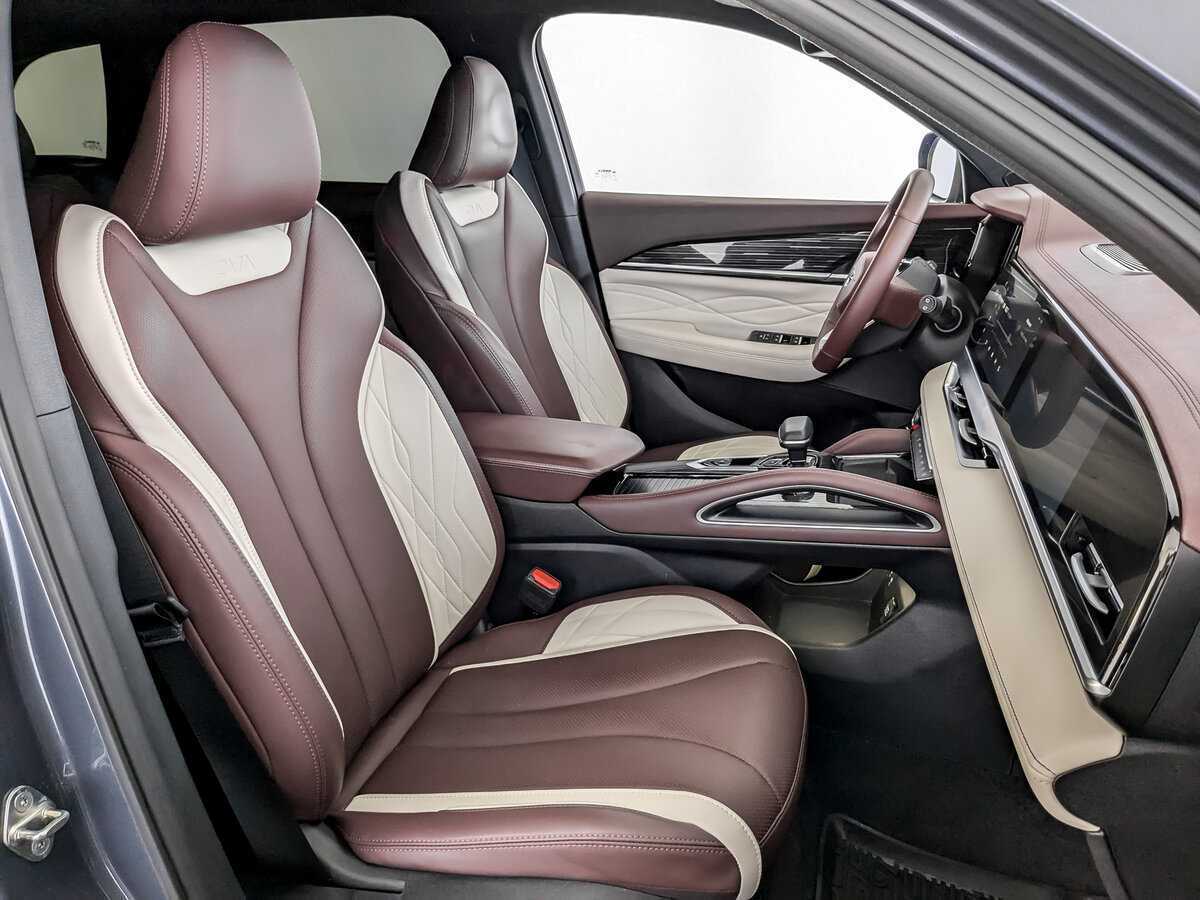 Geely Monjaro с пробегом — 2023 год. Фото: #22