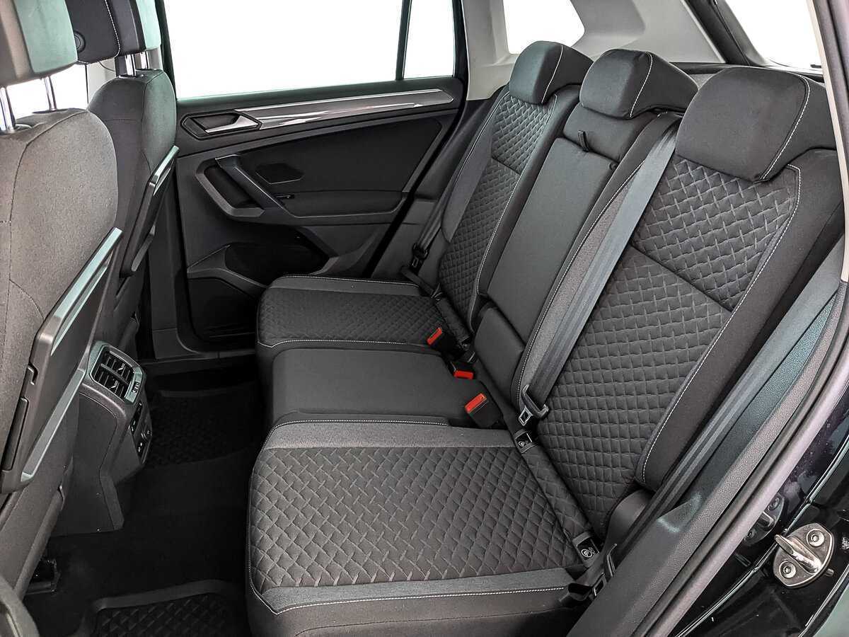 Volkswagen Tiguan с пробегом — 2018 год. Фото: #15