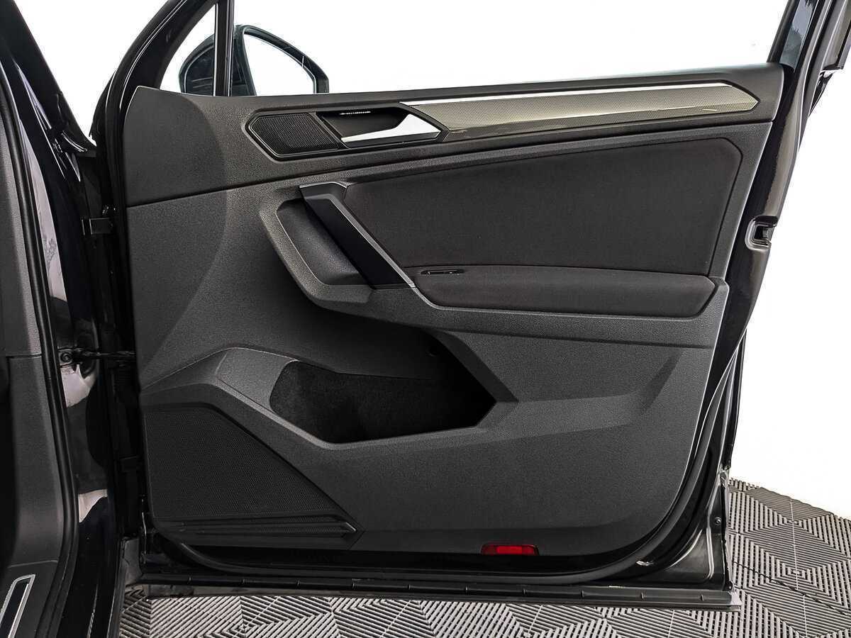 Volkswagen Tiguan с пробегом — 2018 год. Фото: #19