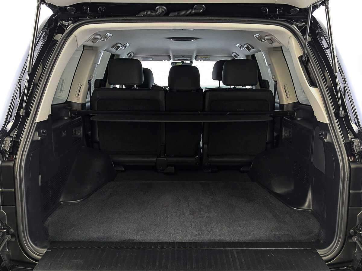 Toyota Land Cruiser с пробегом — 2018 год. Фото: #9