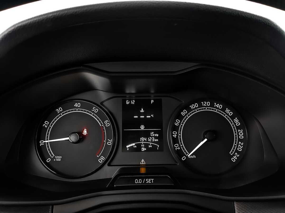 Skoda Rapid с пробегом — 2020 год. Фото: #15