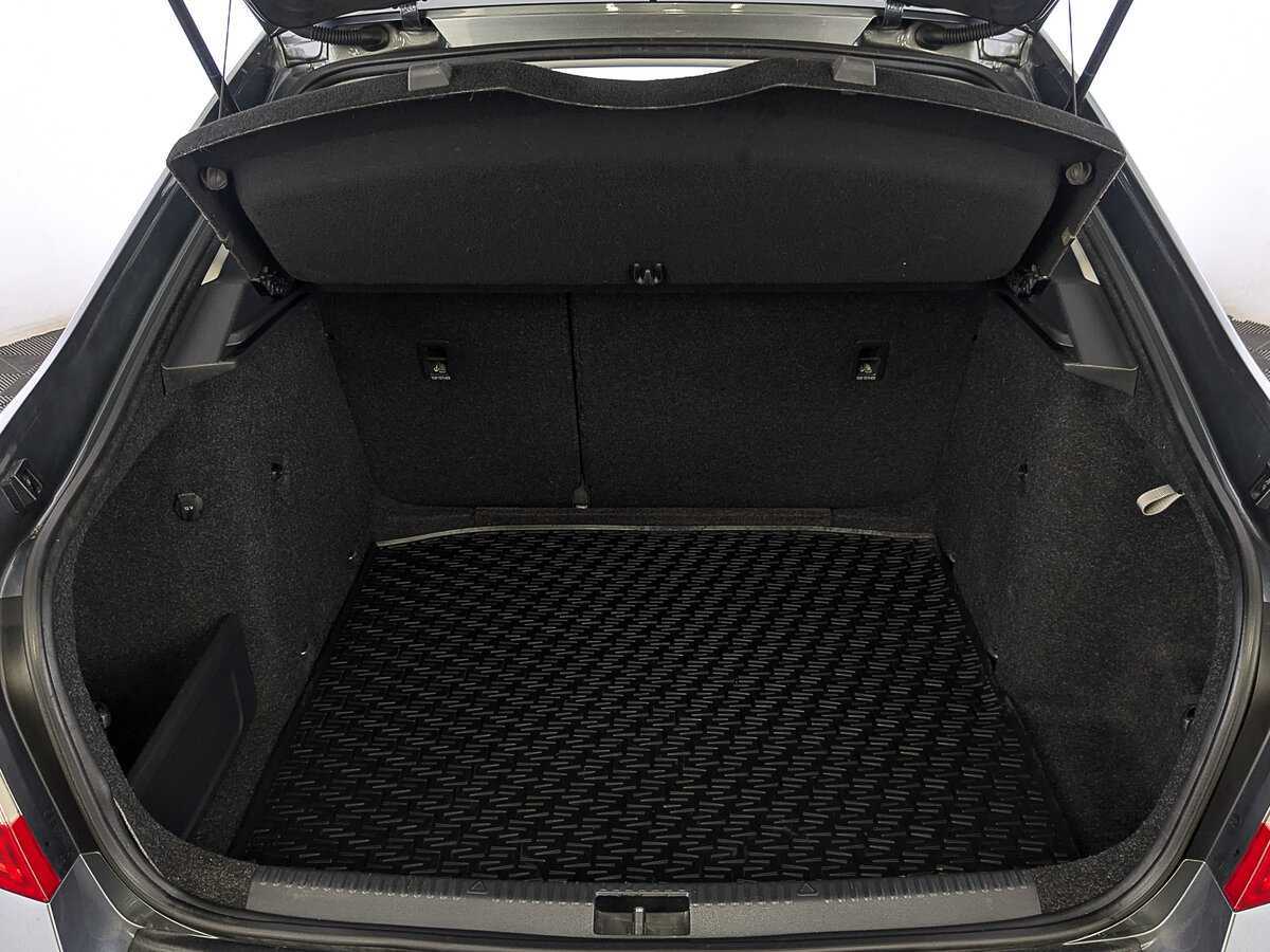 Skoda Octavia с пробегом — 2018 год. Фото: #9